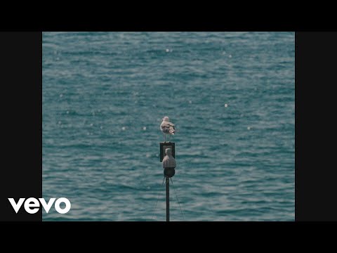 Youtube: Alfa, Gigi D'Alessio - Genova e Napoli (Official Video)