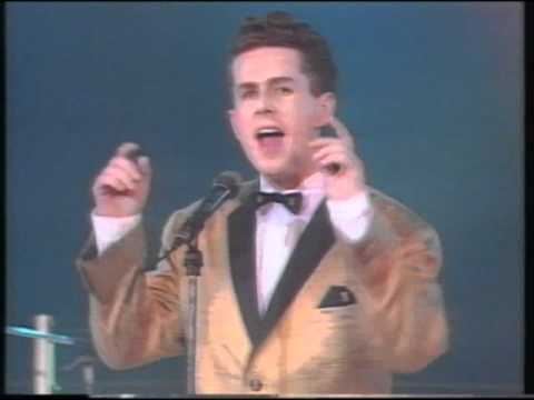 Youtube: HOLLY JOHNSON "Americanos"