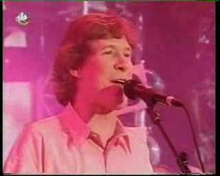 Youtube: The Manfreds - Pretty Flamingo 90