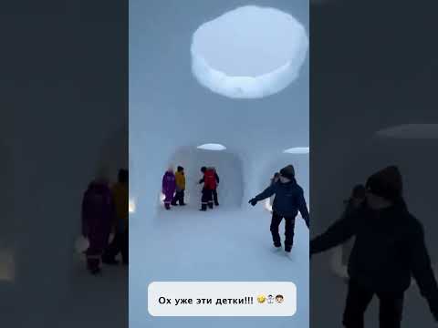 Youtube: У нас на Камчатке завалило снегом🌨️🥶 #дети #погода #камчатка #петропавловск #shorts #снегом