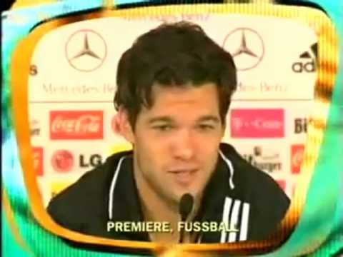 Youtube: Also ganz versteh ich die Frage dann doch nicht - Ballack