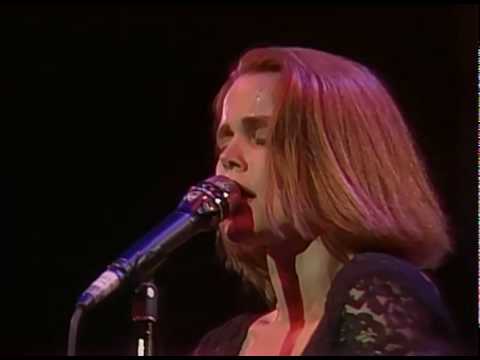 Youtube: Belinda Carlisle - Circle in the Sand (Runaway Horses Tour '90)