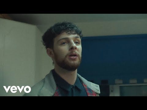 Youtube: Tom Grennan - Praying