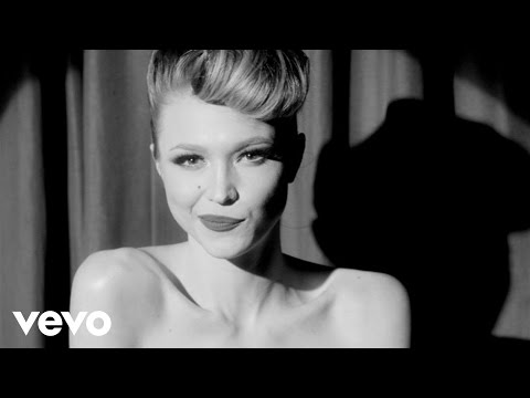 Youtube: Ivy Levan - Hot Damn