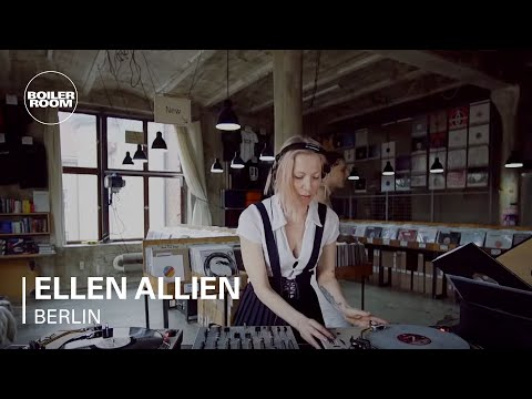 Youtube: Ellen Allien | Boiler Room x Dommune x Technics: A Celebration of 50 Years of the SL-1200