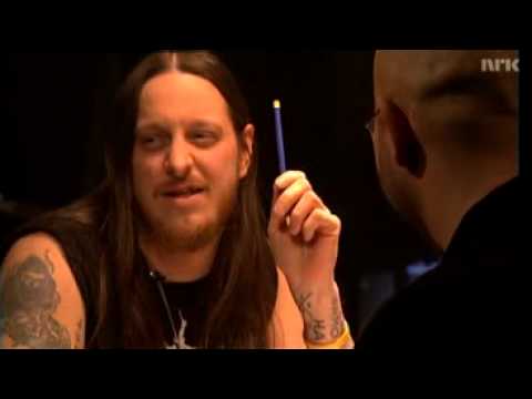 Youtube: Fenriz sings on Talk show.