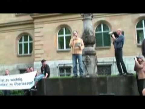 Youtube: Rolands speech at the Tennessee Eisenberg Demonstration 30 April 2010 part 1/2