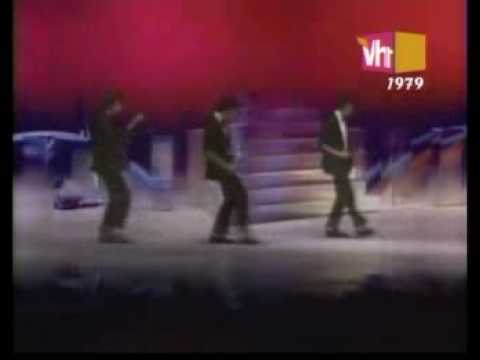 Youtube: Michael jackson-Dont stop til you get enough