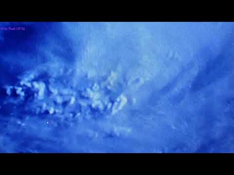 Youtube: Multiple UFOs flying under the ISS.