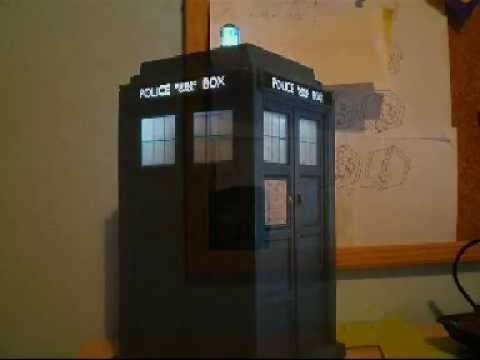 Youtube: Flight Control TARDIS Landing.