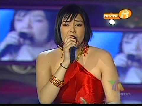 Youtube: Yuridia - Si no te hubieras ido (La Academia 4)