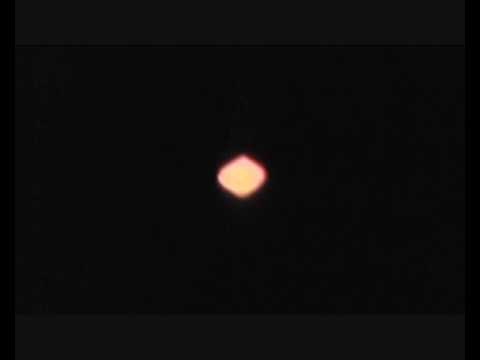 Youtube: Amazing UFO Sighting 11th April 2009