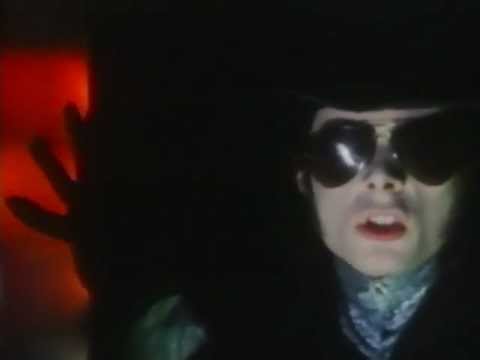 Youtube: The Sisters Of Mercy - No Time To Cry - Music Video