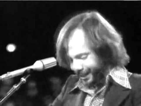 Youtube: Steve Goodman - Blue Umbrella