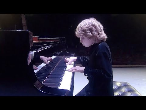 Youtube: Chopin, Beethoven, Solokonzert / Elisey Mysin / Mai 2021