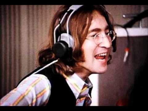 Youtube: John Lennon - Happy Christmas