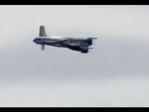 Youtube: UFO Sightings Massive Super Sonic UFO Incredible Footage! 12/11/11