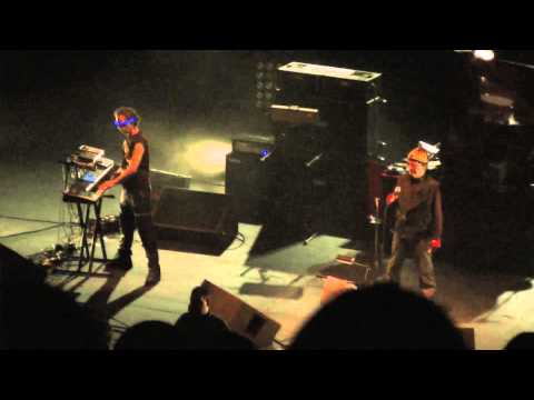 Youtube: Suicide (Alan Vega & Martin Rev) play 'Suicide' live in London 2010 supporting Iggy Pop