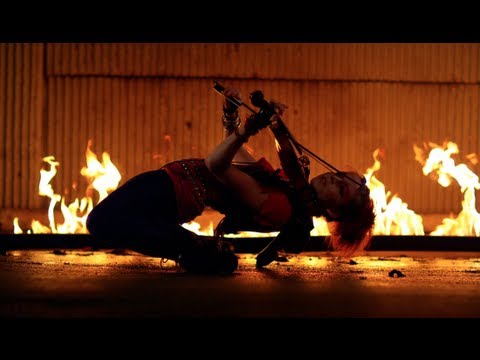 Youtube: Lindsey Stirling - Elements (Dubstep Violin Original Song)