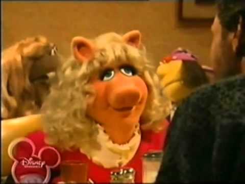 Youtube: Muppets Tonight "When Harry Met Sally" Spoof starring Miss Piggy & Billy Crystal