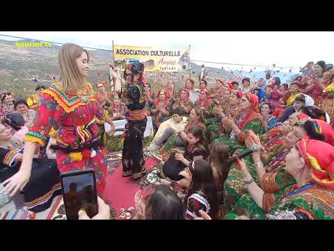 Youtube: Danse Kabyle - Urar lkhalath : association  anazur  on collaboration  avec l'association  amekyes
