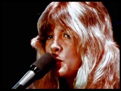 Youtube: Fleetwood Mac - Rhiannon (live in studio '76) Rosebud HQ