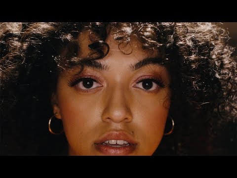 Youtube: Mahalia - Do Not Disturb