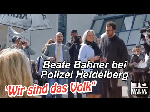 Youtube: "Wir sind das Volk". Anwältin Beate Bahner vor Polizei Heidelberg