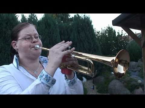 Youtube: Happy Trumpet Duo - La montanara.
