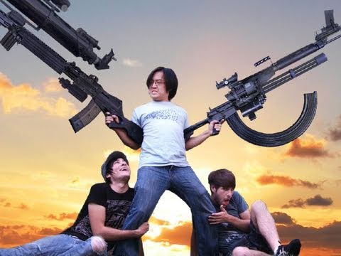 Youtube: Huge Guns (with Smosh!)