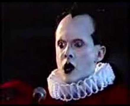 Youtube: Klaus Nomi - The Cold Song