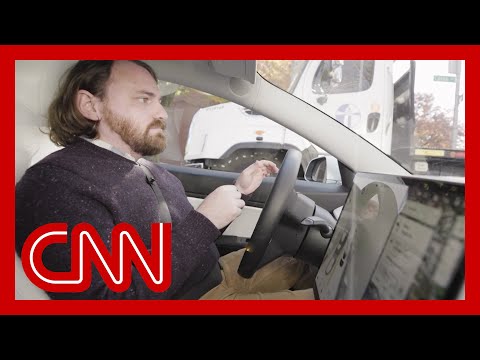 Youtube: CNN tests Tesla's 'full self-driving' mode