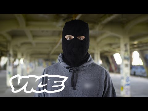 Youtube: Interview mit einem Neonazi-Jäger der Antifa