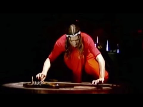 Youtube: real footage of jaco pastorius losing his mind