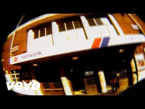 Youtube: Paul Weller - You Do Something To Me (Official Video)