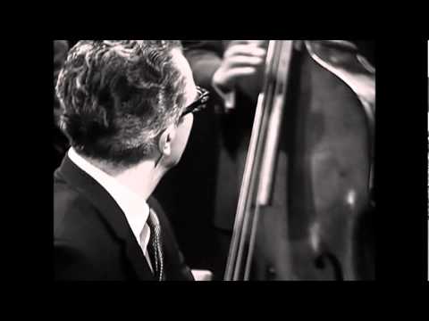 Youtube: Dave Brubeck - Take Five