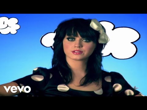 Youtube: Katy Perry - Ur So Gay (Official)