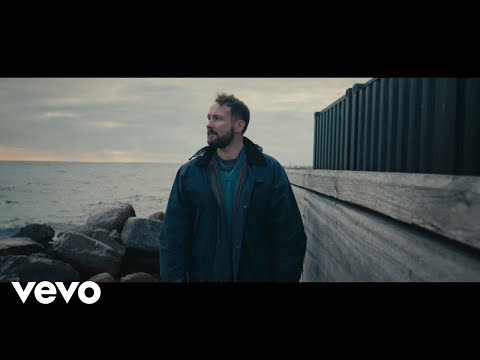 Youtube: Florian Künstler - Plötzlich Liebe (offizielles Musikvideo)