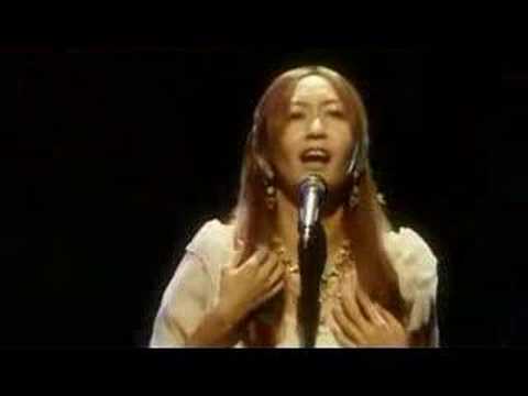 Youtube: [Live] Kokia - Chouwa oto ~with reflection~ [Bataclan 2007]