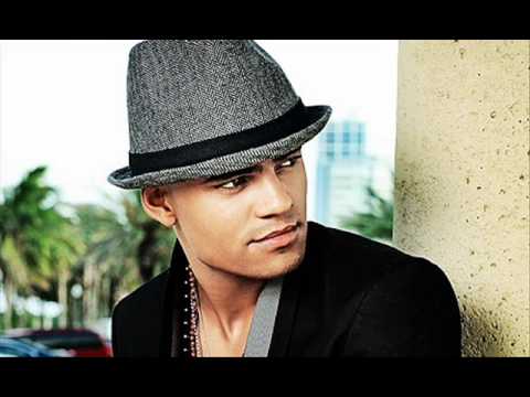 Youtube: Mohombi - Hold Yuh ft. Nicki Minaj Gyptian