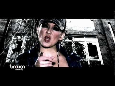 Youtube: Rebecca feat. Justin - Köln Porz Shit - Broken Comedy Offiziell