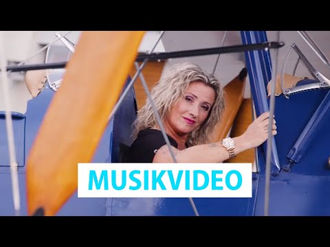 Youtube: Daniela Alfinito - Passagiere der Liebe (Offizielles Video)