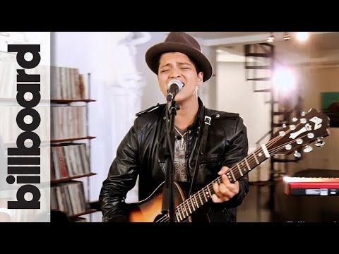 Youtube: Bruno Mars 'Grenade' Live Billboard Studio Session at Mophonics Studios NY