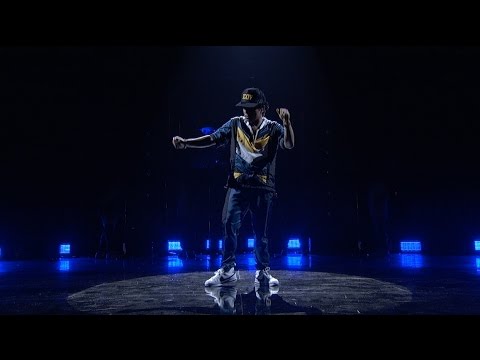 Youtube: Bruno Mars - 24K Magic (from the 2016 American Music Awards) (Official Live Performance)