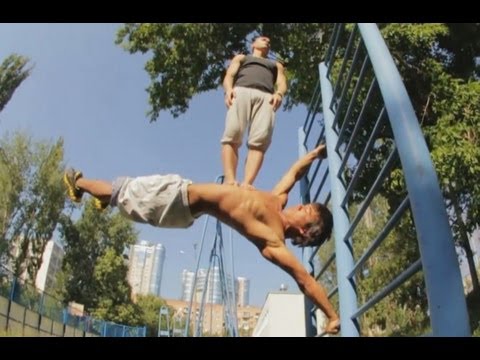 Youtube: Calisthenics 2012 Best Moments