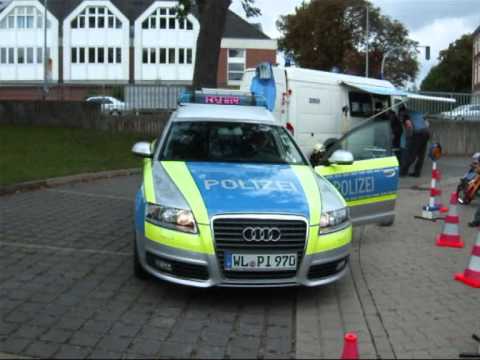 Youtube: FuStw mit Yelp(!!!) u diversen Sondersignalen Autobahnpolizei Lkr Harburg