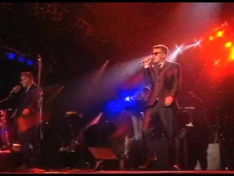 Youtube: Madness - It Must Be Love (Live at Madstock 1992)