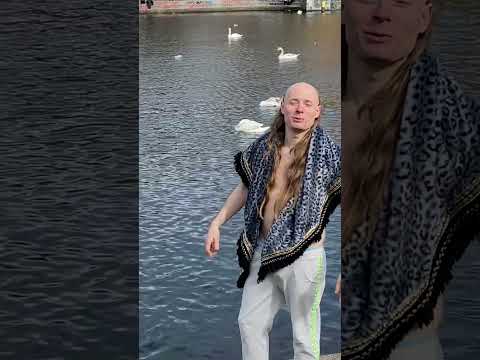 Youtube: DJ HUNDEFRIEDHOF - Wasservogel Energie