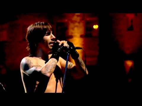 Youtube: Red Hot Chili Peppers - Under the Bridge - Live at Slane Castle