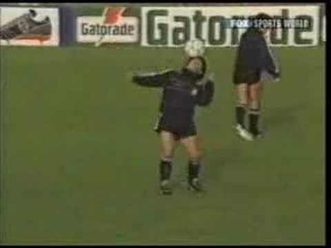 Youtube: DIEGO MARADONA --SIMPLY THE BEST--